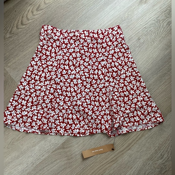 Reformation Flounce skirt in grenadine - Picture 1 of 3